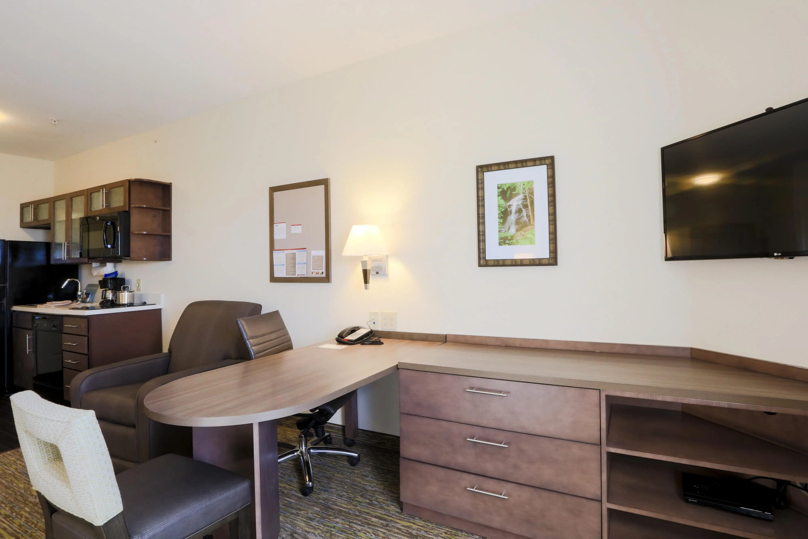 Candlewood Suites Auburn by IHG