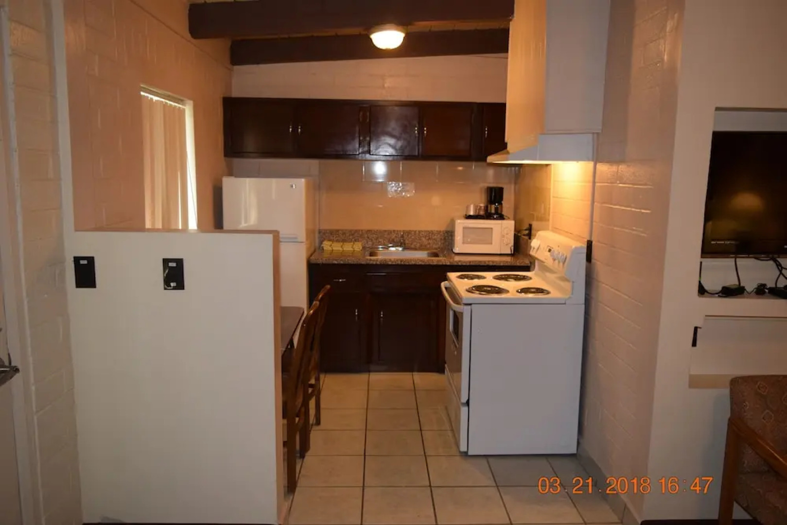 Stanlunds Inn And Suites