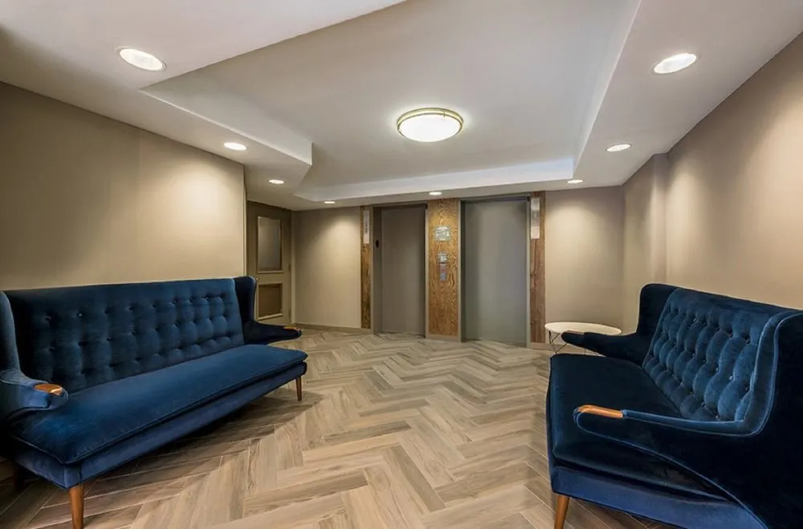 Global Luxury Suites at Monroe