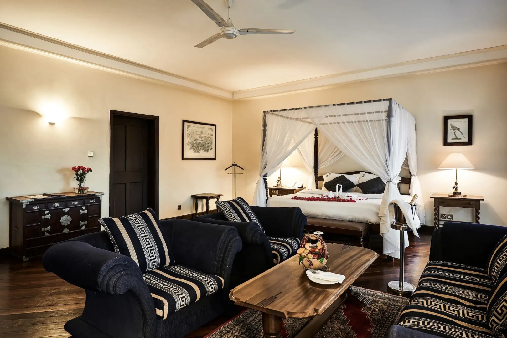 Safari Park Hotel And Casino