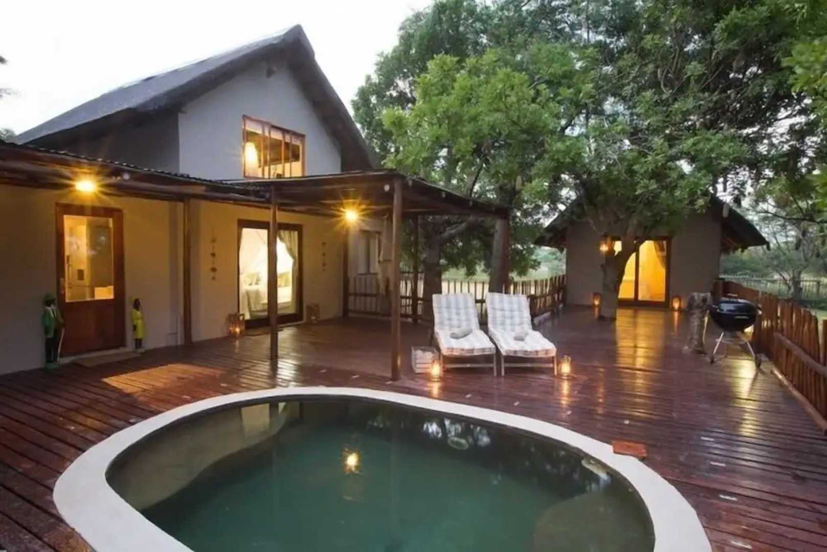 Ngama Tented Safari Lodge