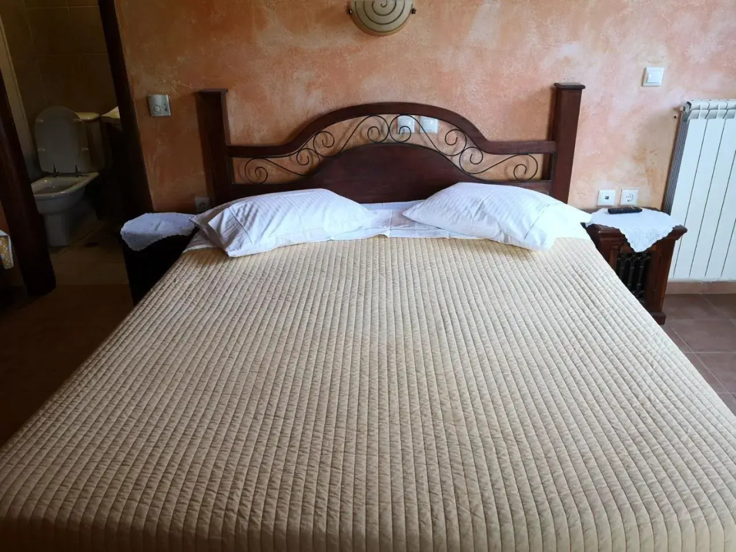 Flygonion Guesthouse