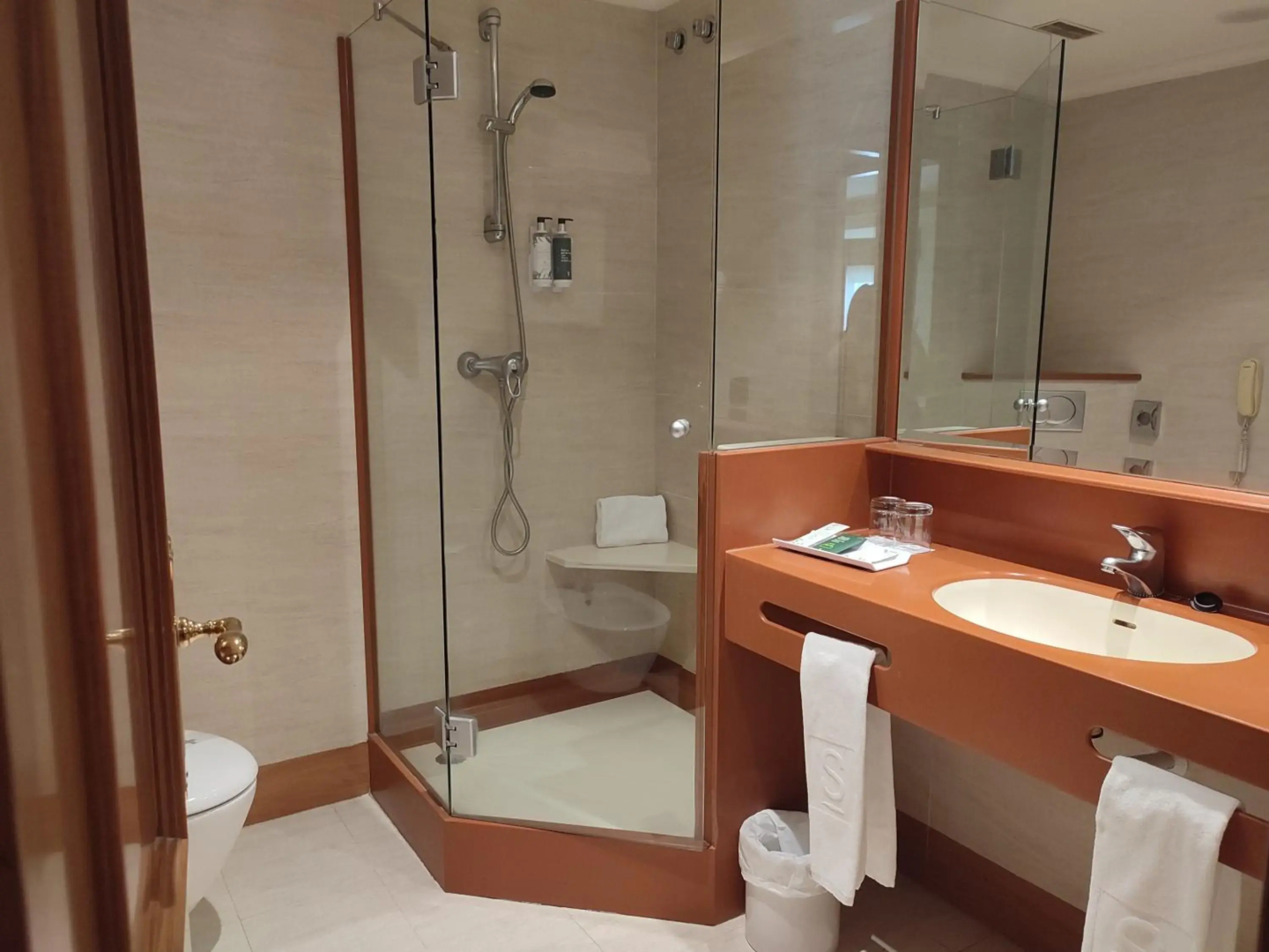Hotel Sercotel Cuatro Postes