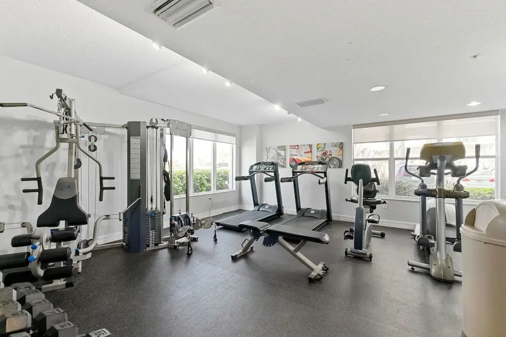 Oceanview Condo Daytona Shores 3 bed 3 Bath