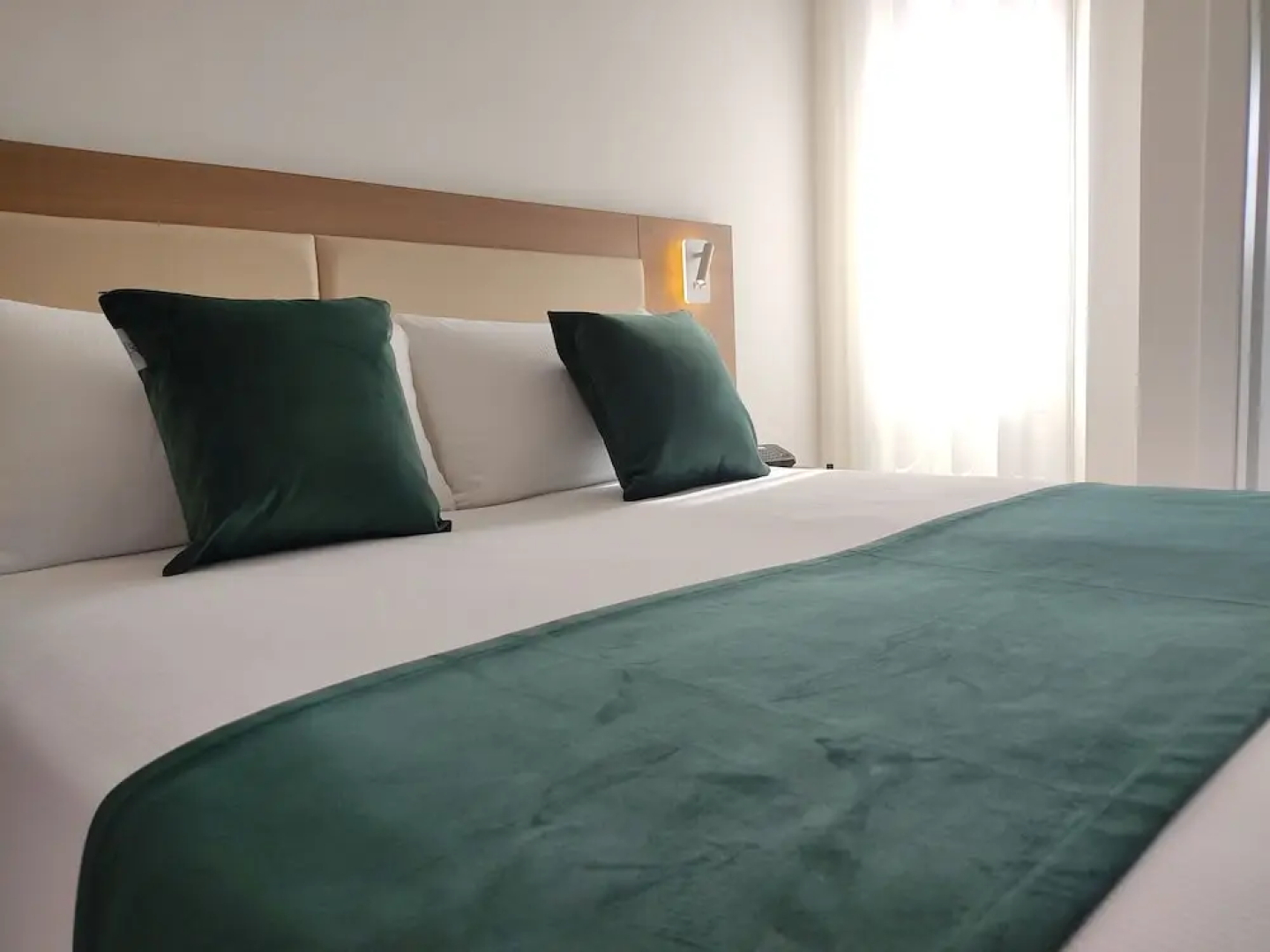 Massimi City Garden Hotel