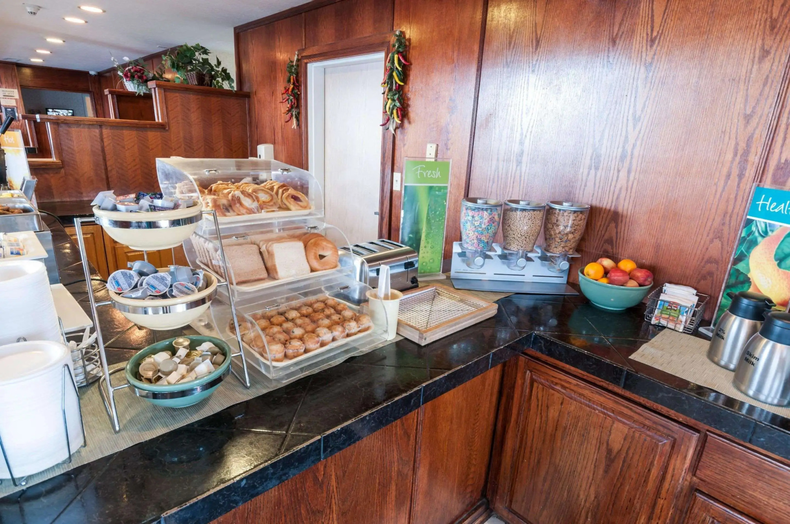 Quality Suites Albuquerque Airport