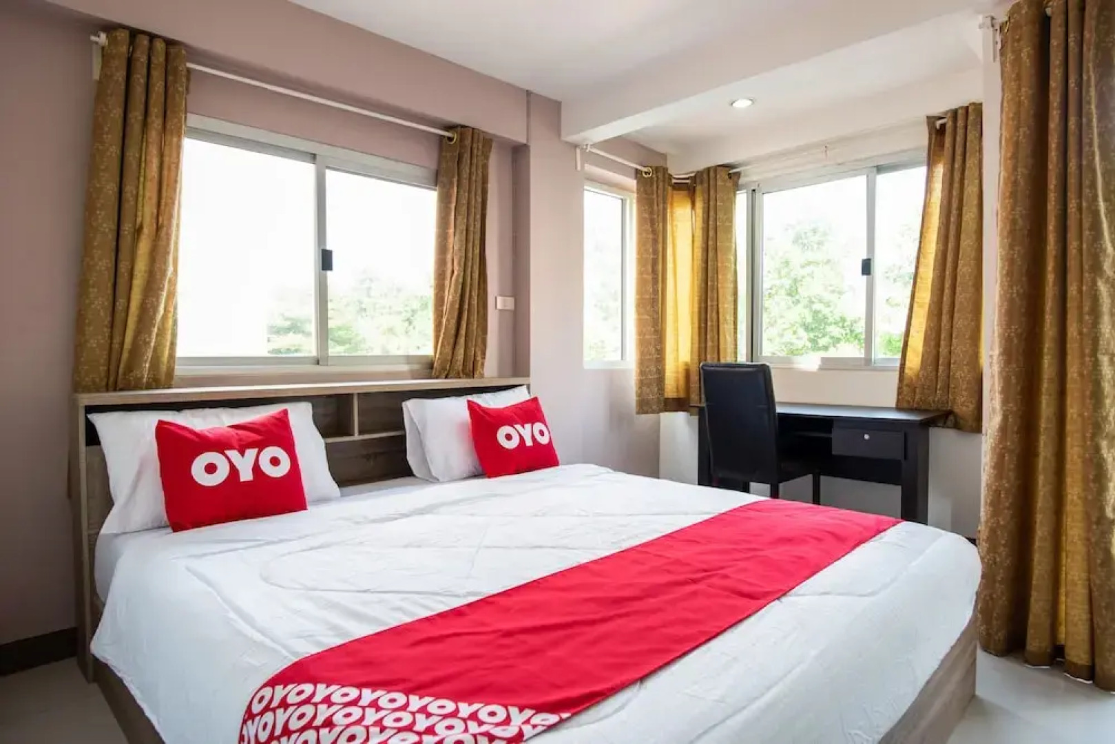OYO 417 Nest Hotel