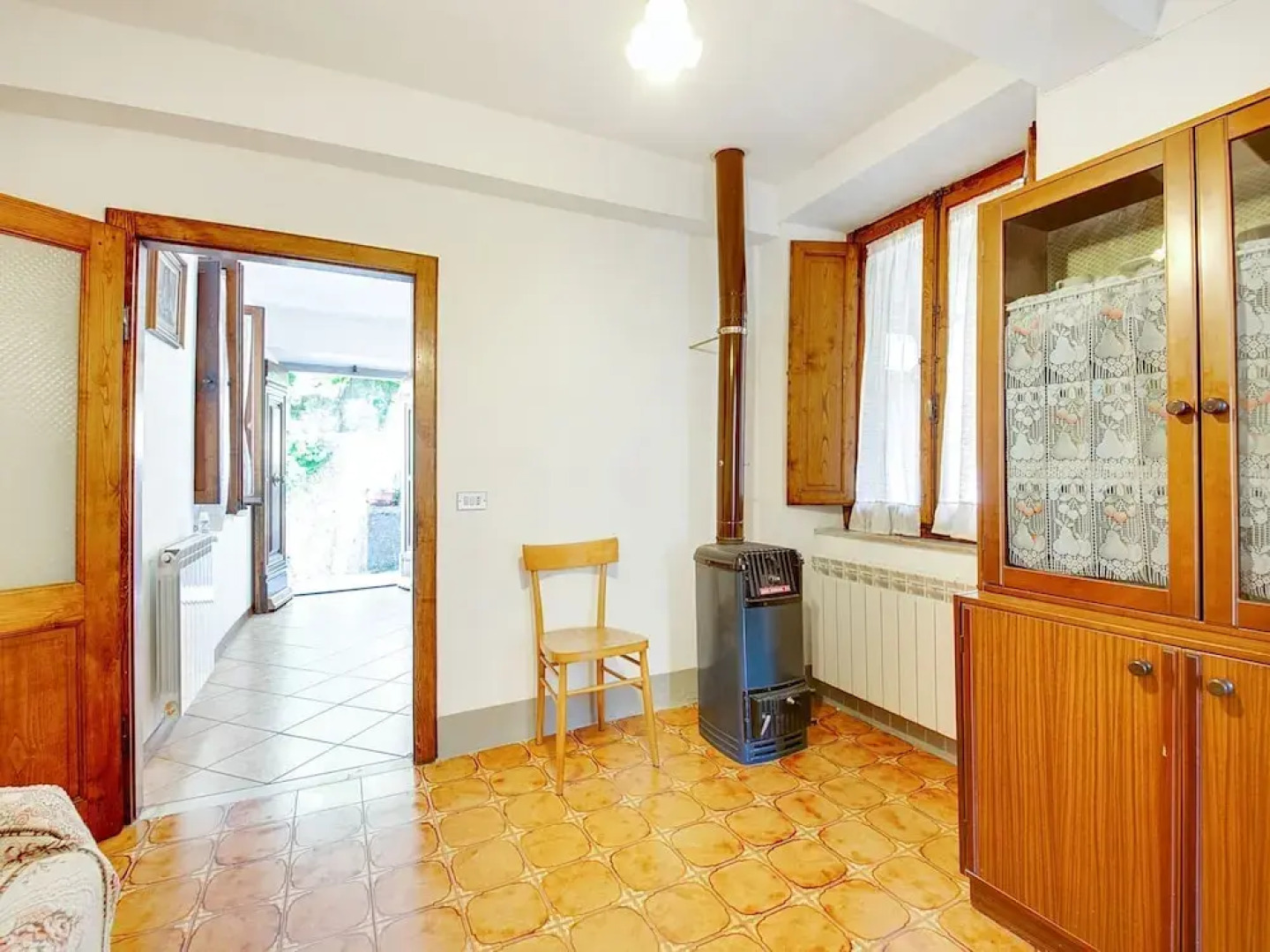 Farmhouse in Casoli Near Ski Slopes