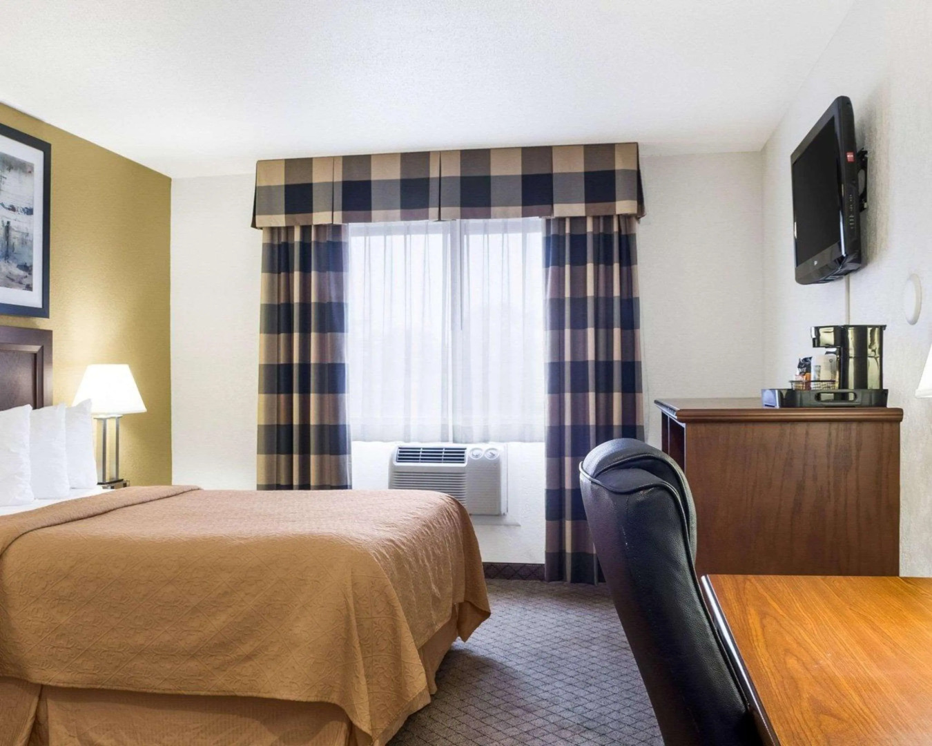 Quality Inn Oacoma - Chamberlain