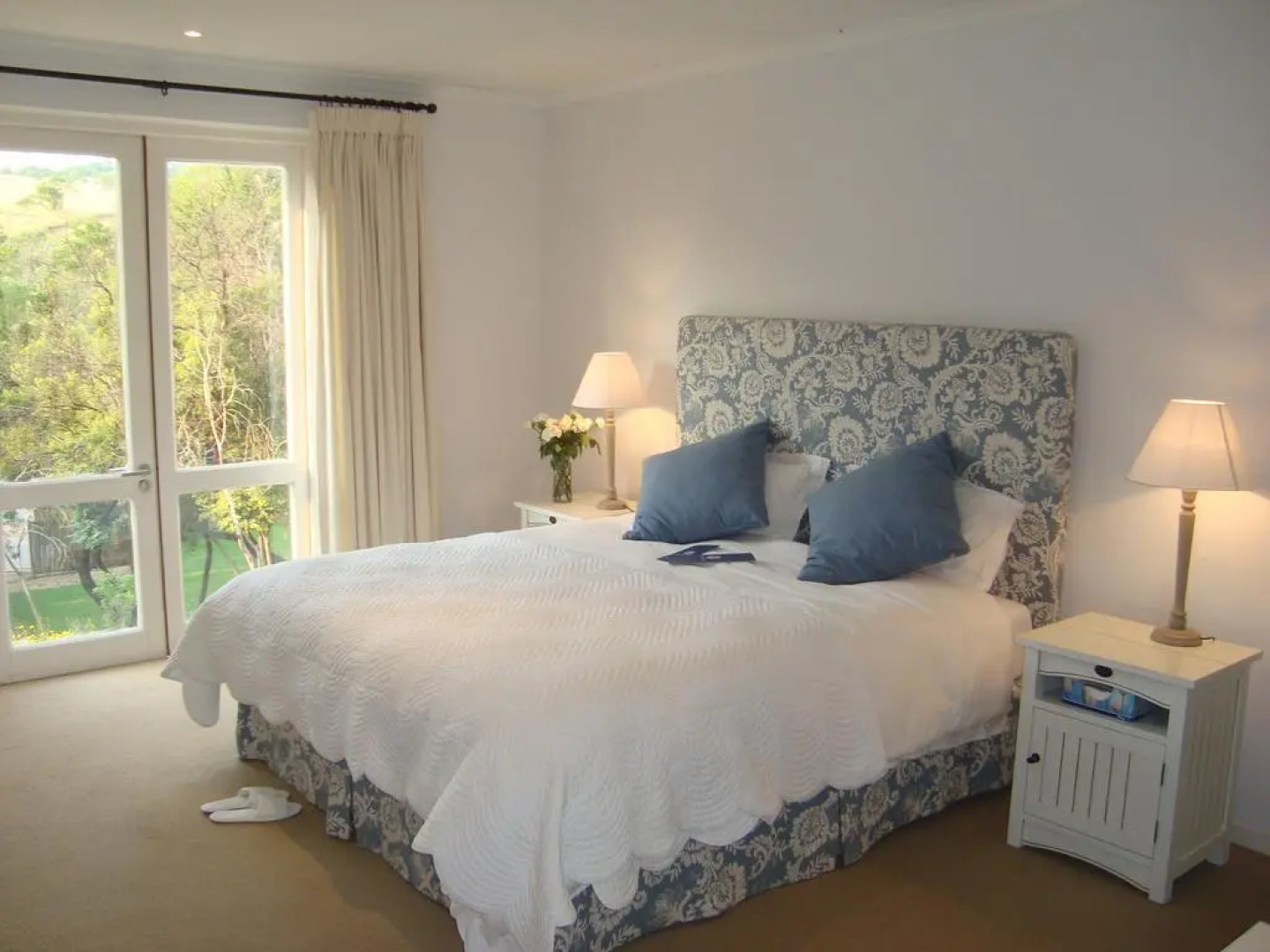 Thanda Manzi Country Hotel