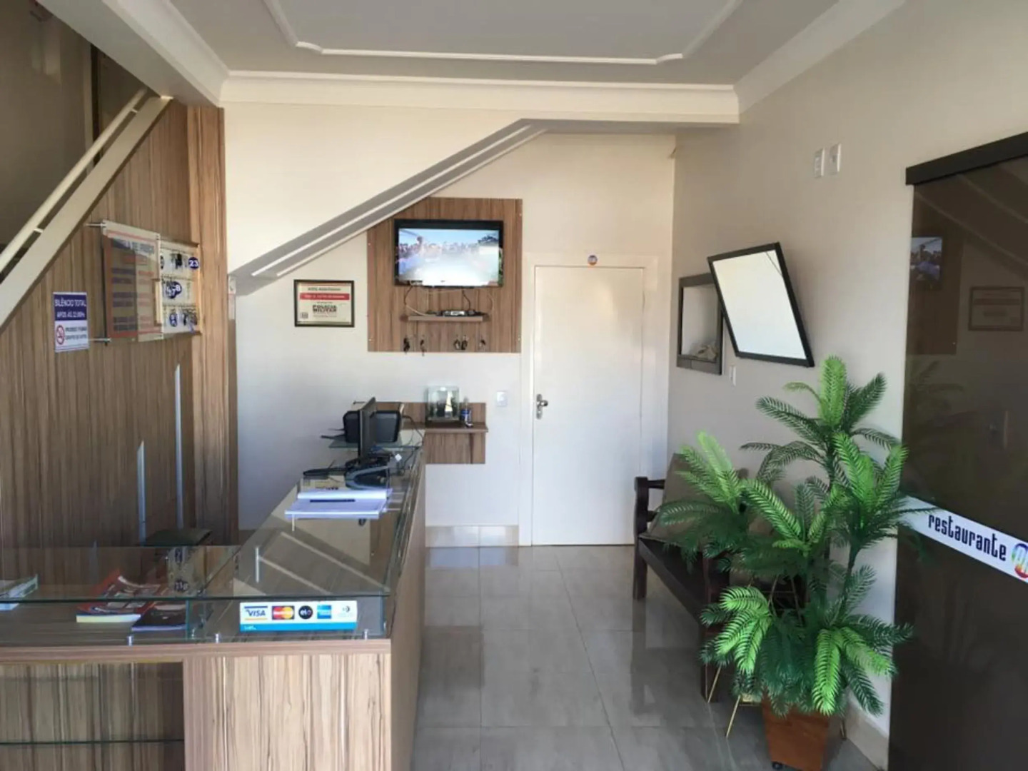 Paulo Hotel & Restaurante