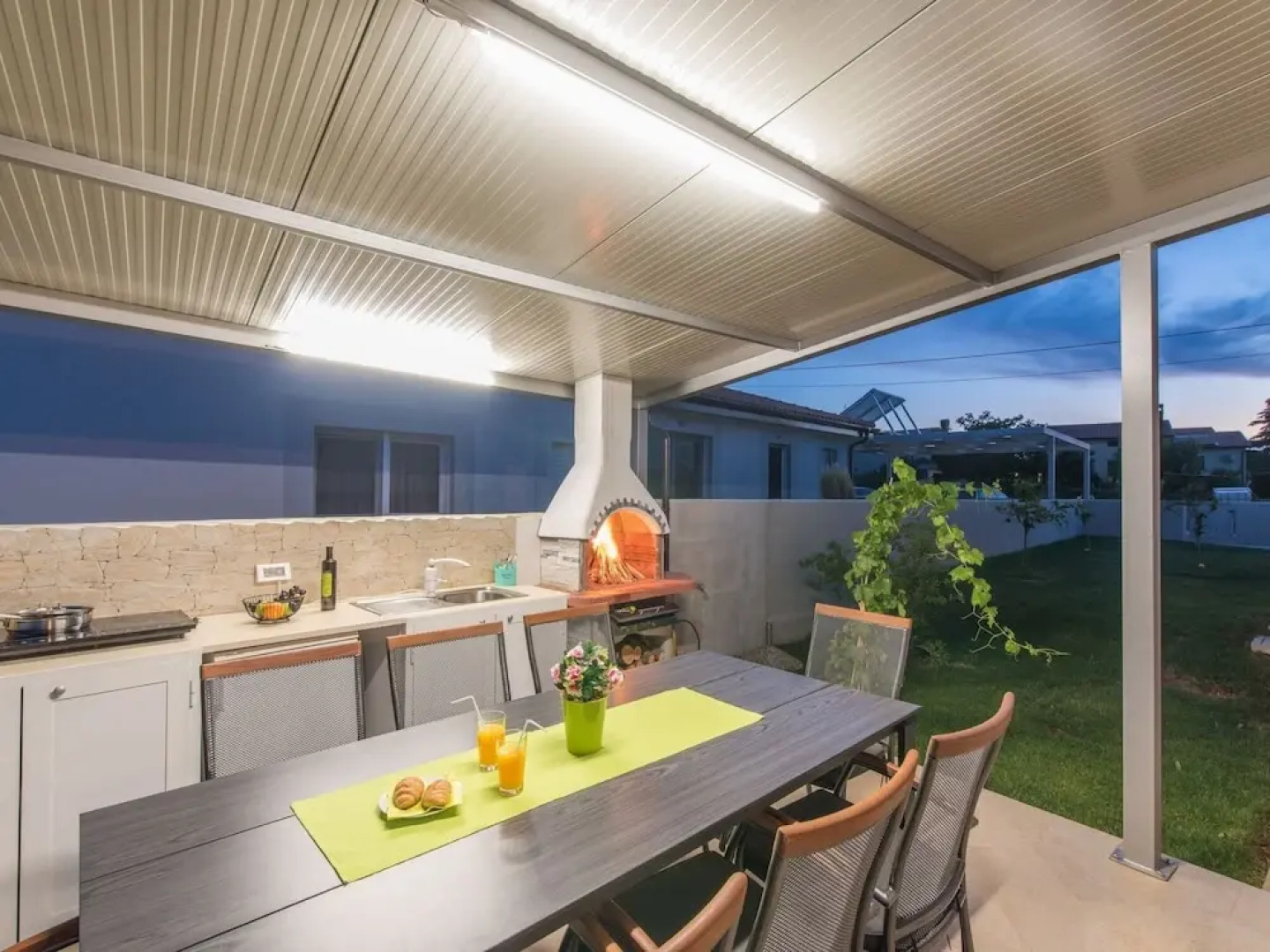 Villa in Novigrad With Private Pool