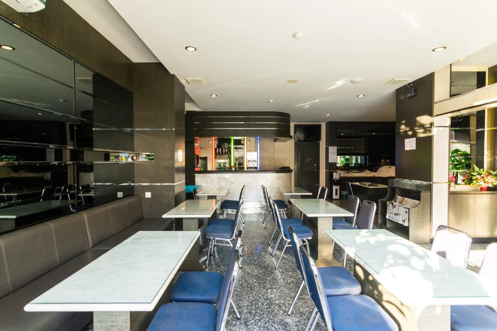 Lovina Inn Nagoya Batam