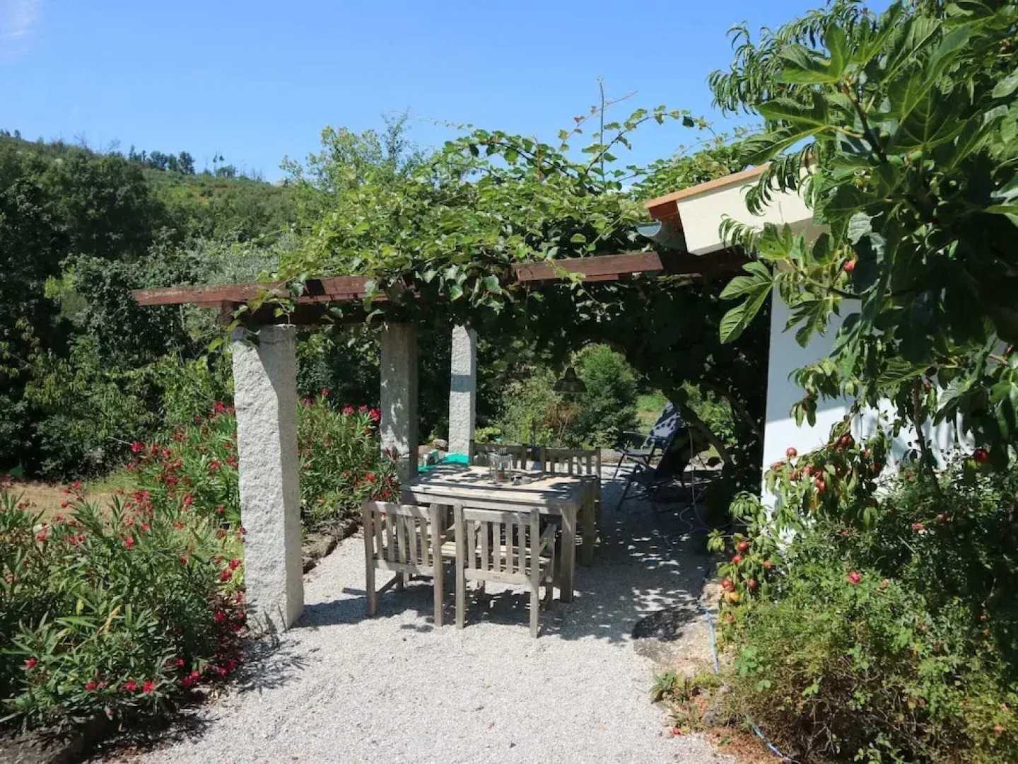 Detached Holiday Home With Shared Pool and Views