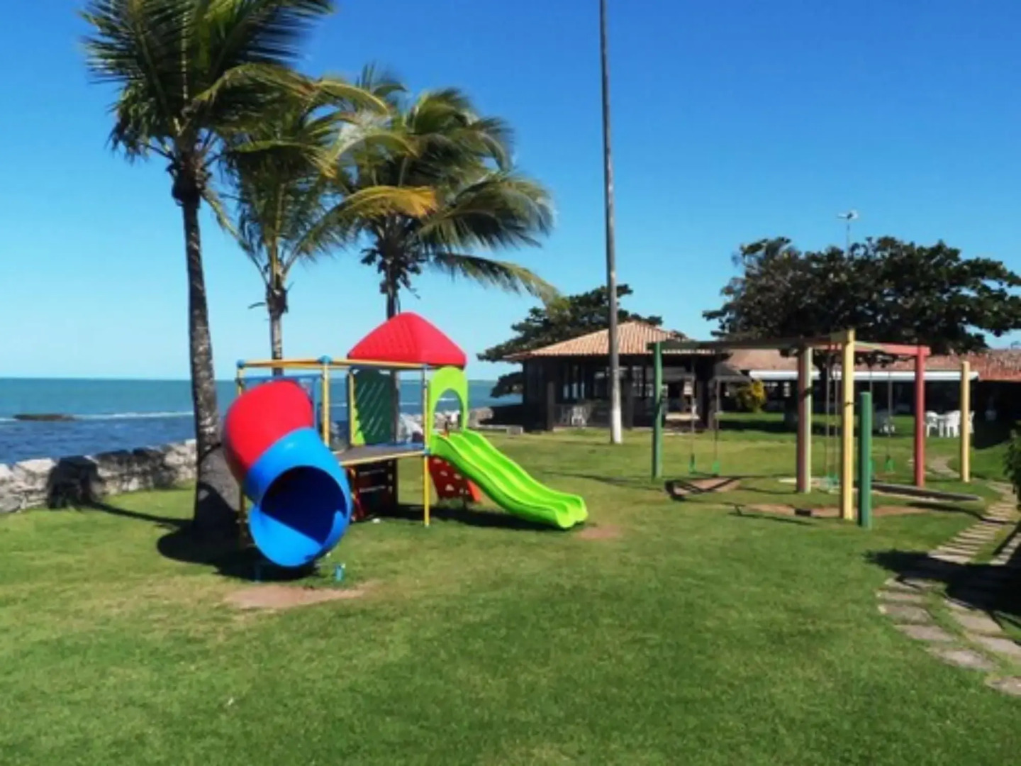 Baia Cabrália Hotel