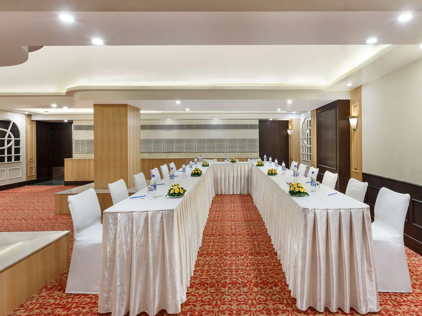 La Place Sarovar Portico, Lucknow