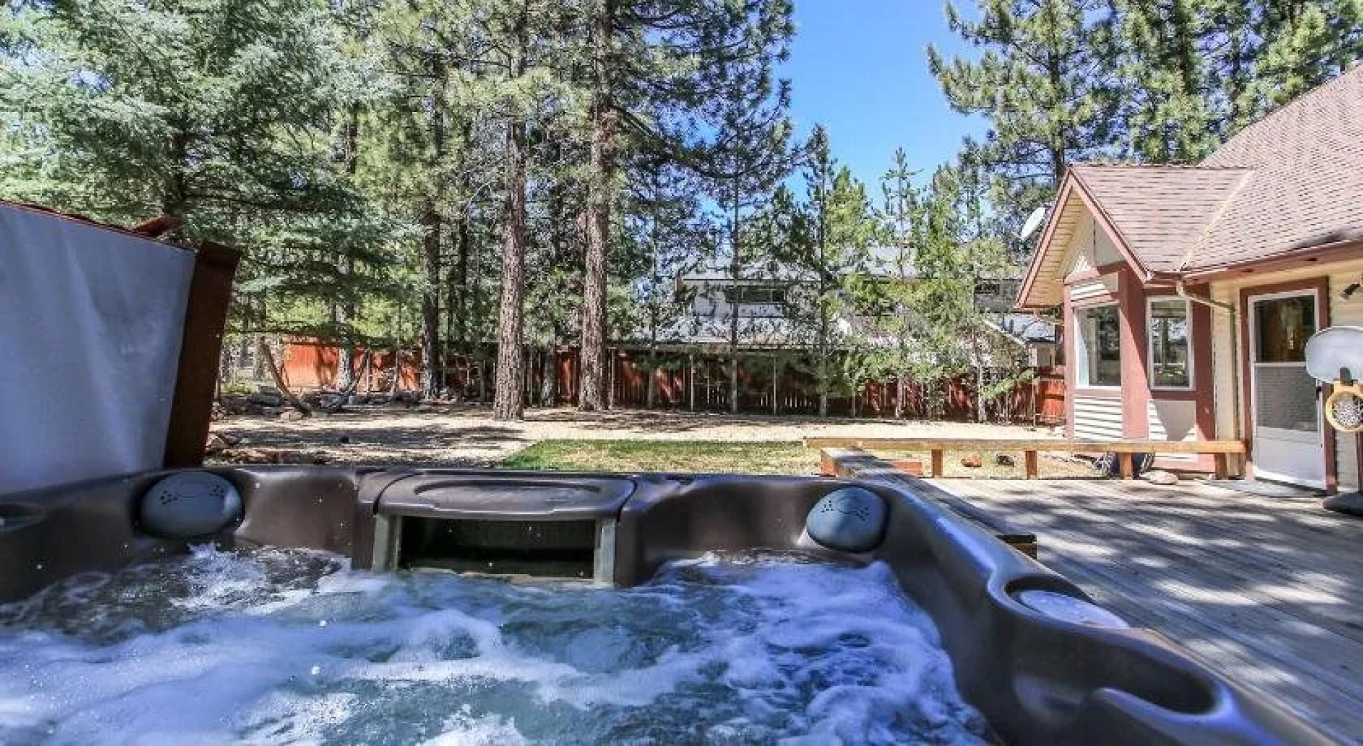 A Jack and Tens Resort