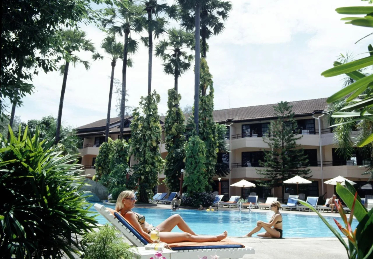 Thara Patong Beach Resort & Spa