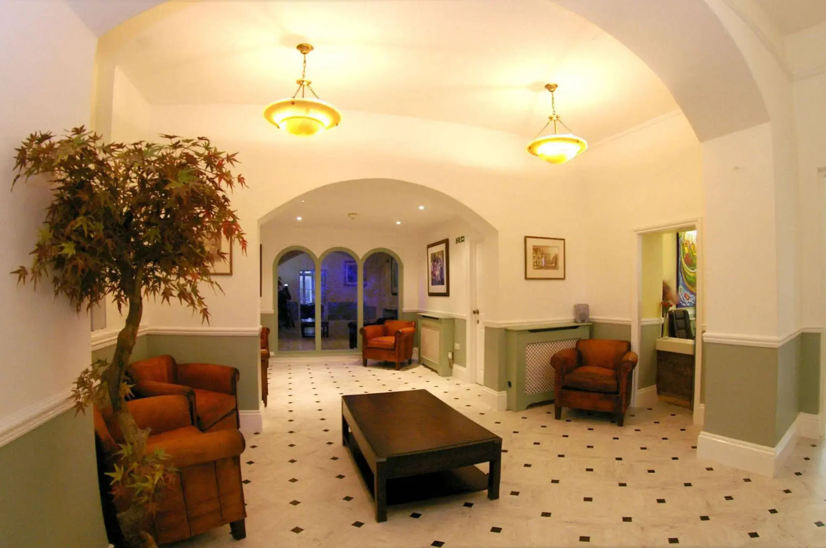 Commonwood Manor