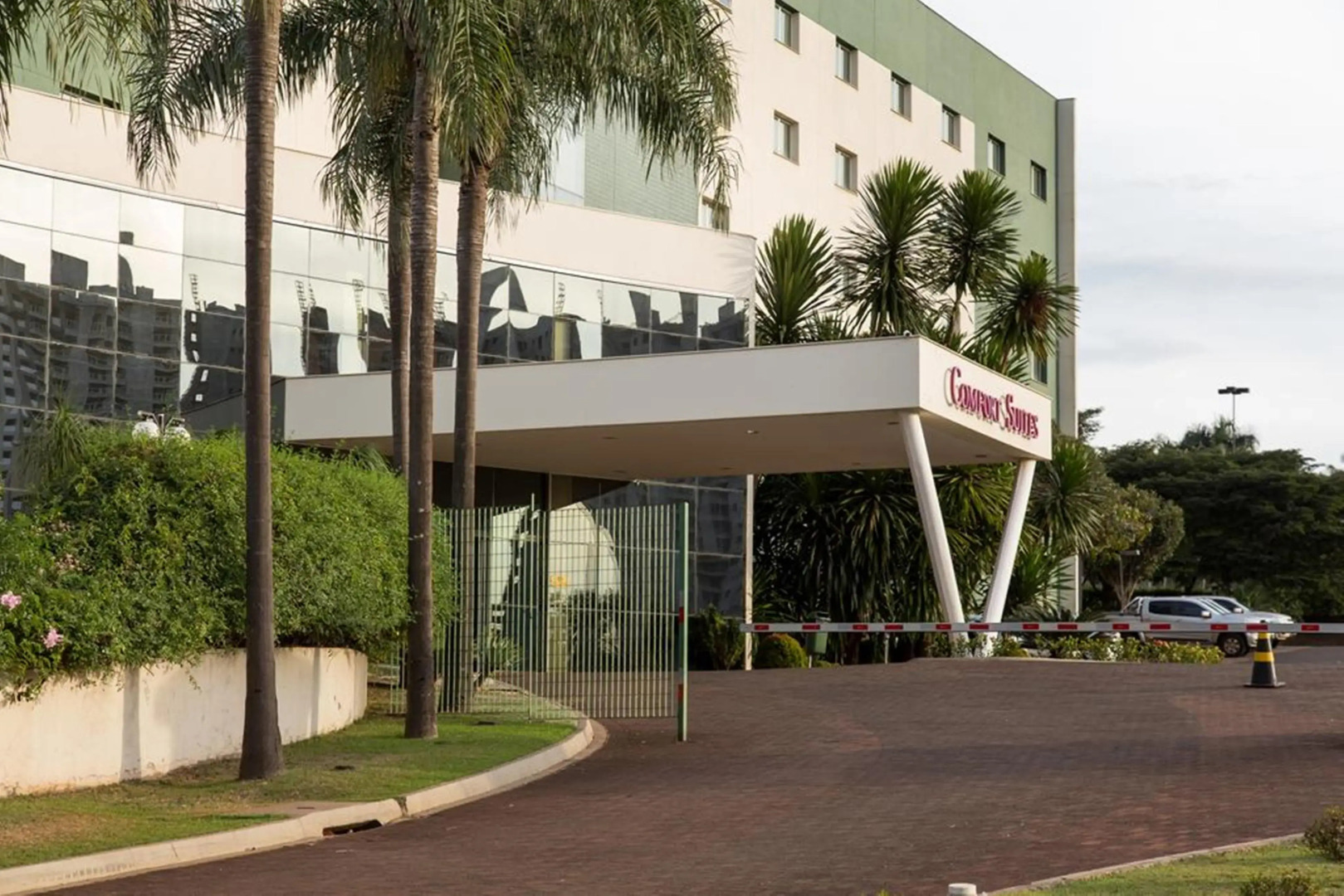 Comfort Suites Londrina