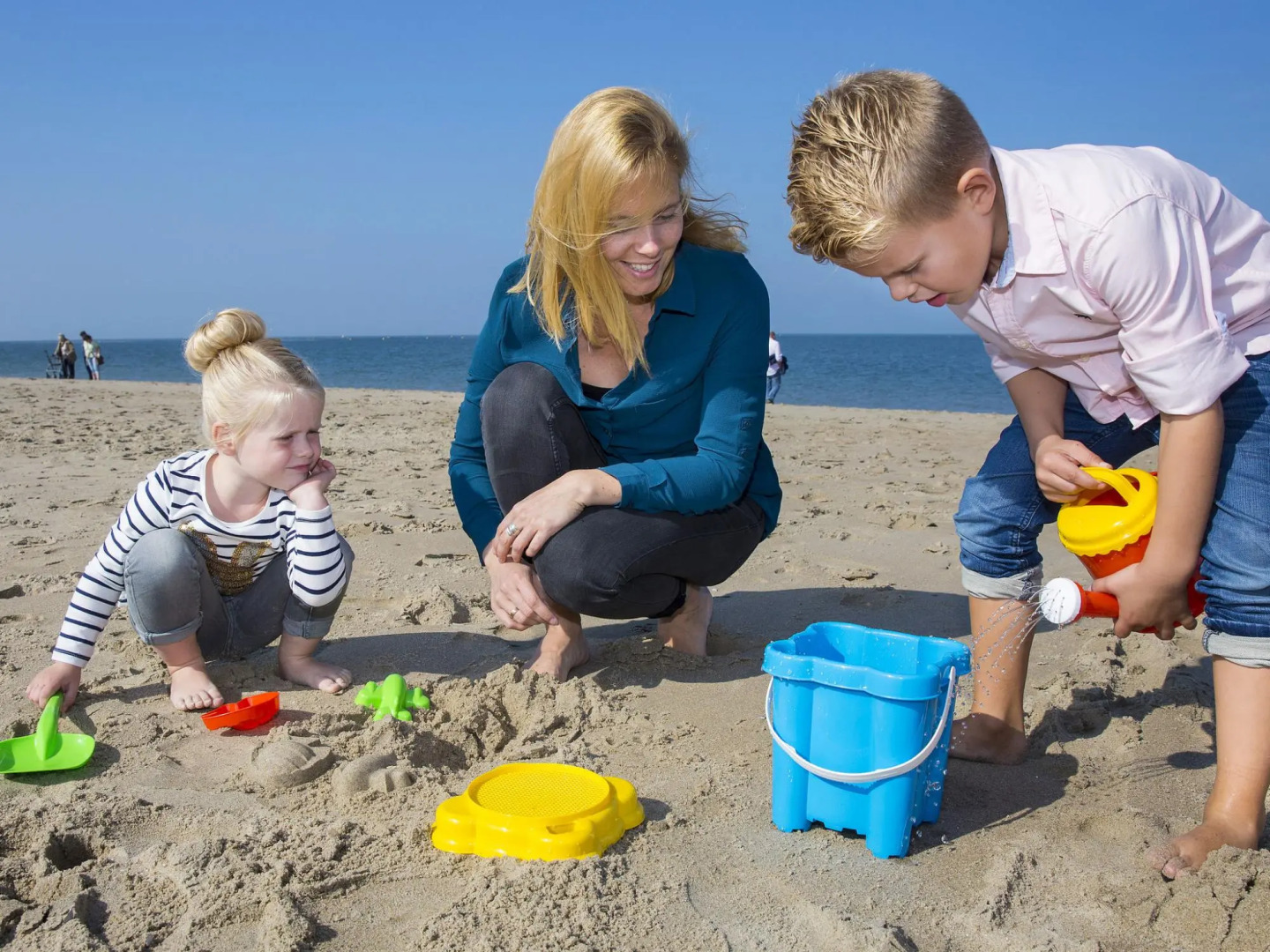Beachside Bungalow Near Beach