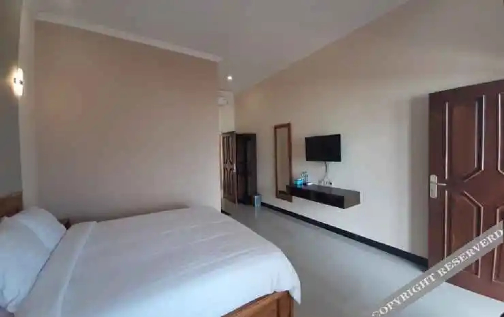 Sunrise Hotel Larantuka