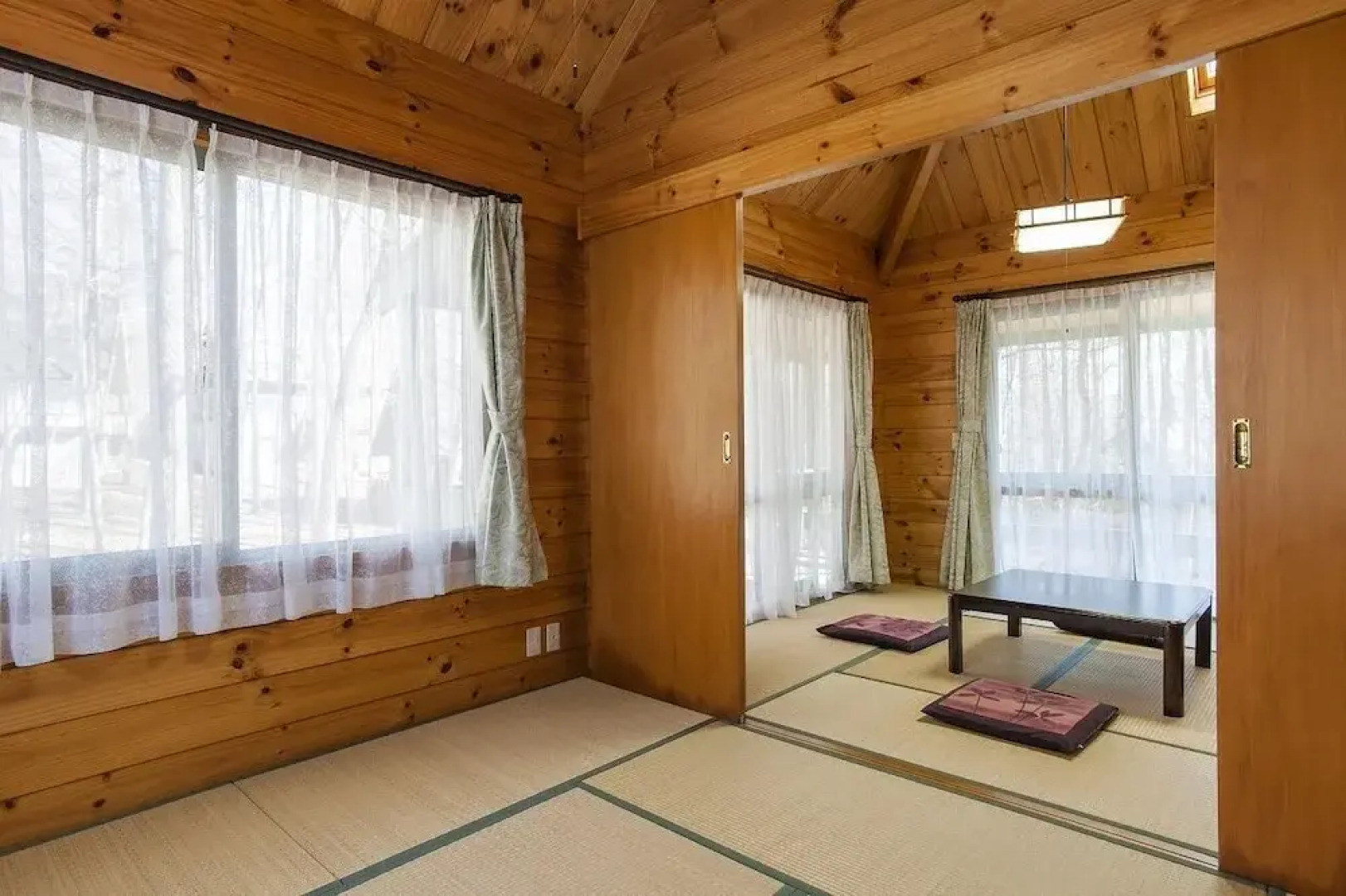 Izumigo Yatsugatake Dog Paradise Cottage