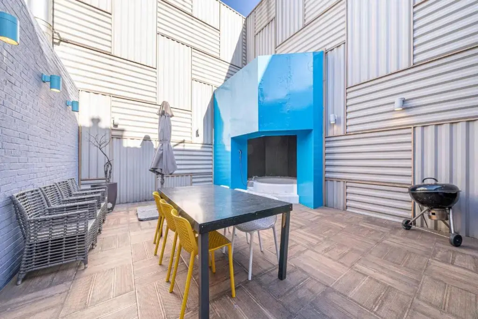 Ami Boutique Hotel