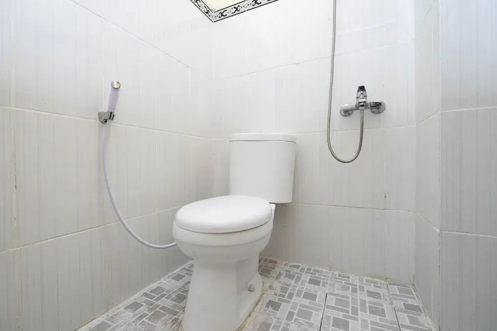 Oyo 2258 Santana Guest House