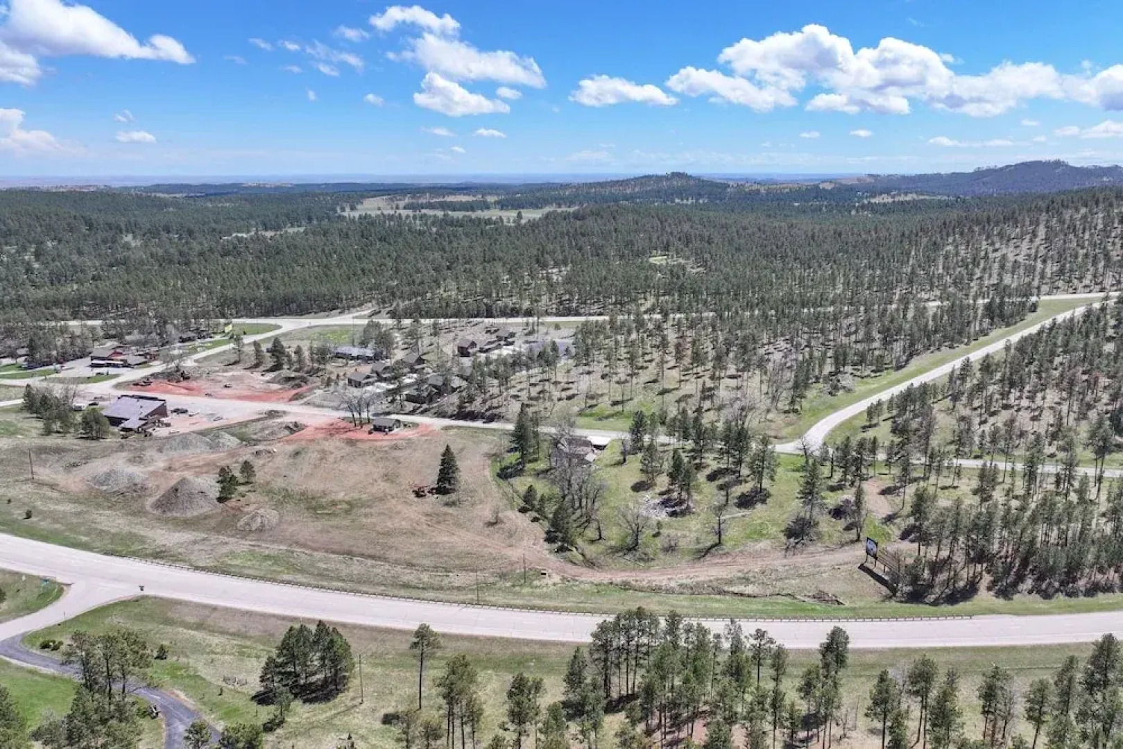 Serene Retreat King Bed at Rockerville Gold Town