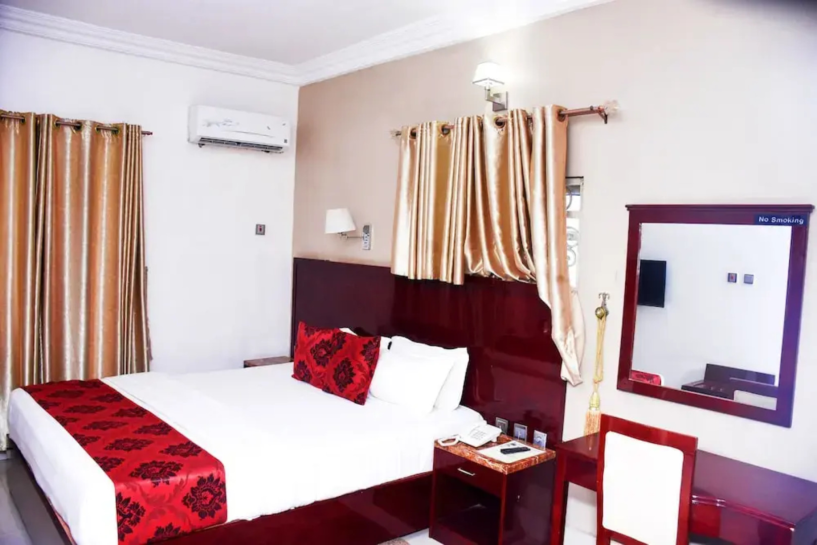 Milton Park Hotel & Resort