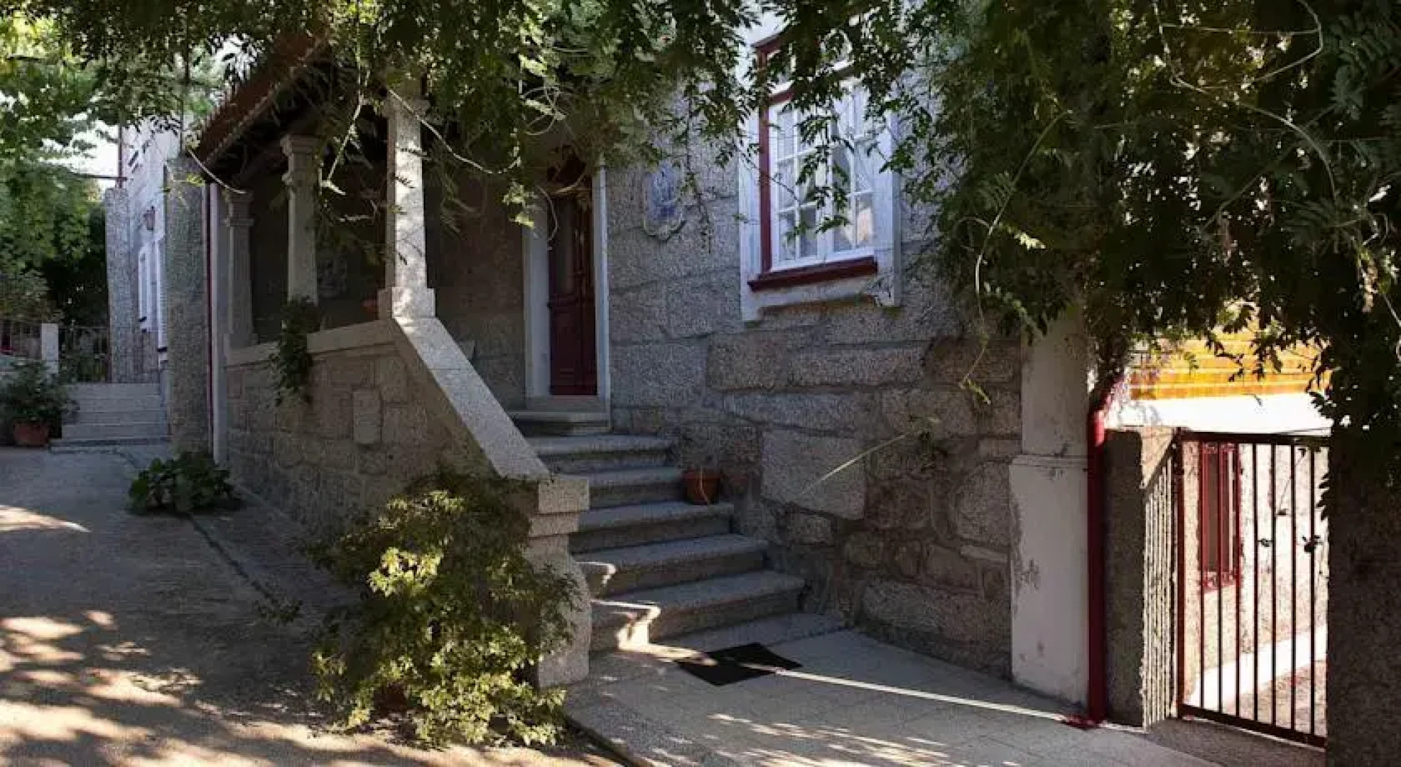 Casa de S. Faustino de Fridão