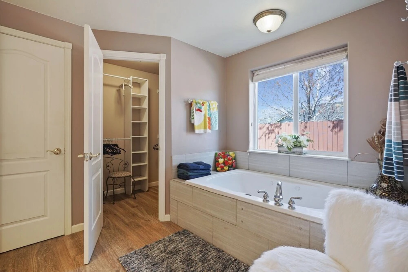 Canyon Cottage 3 Bedroom Home by Redawning