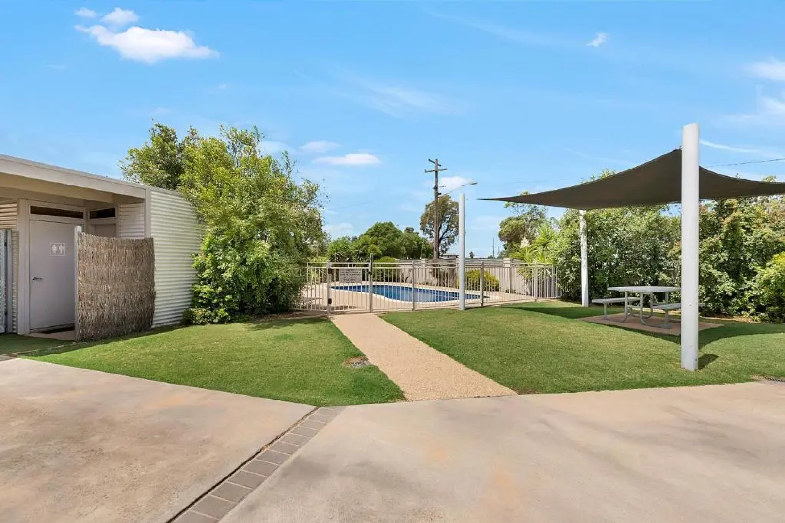 Kennedy Holiday Villas