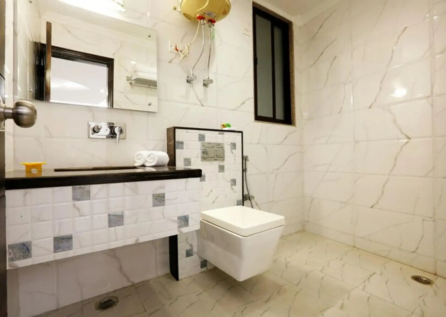 Hotel Anand Lok Inn Mahipalpur, IGI Delhi Airport