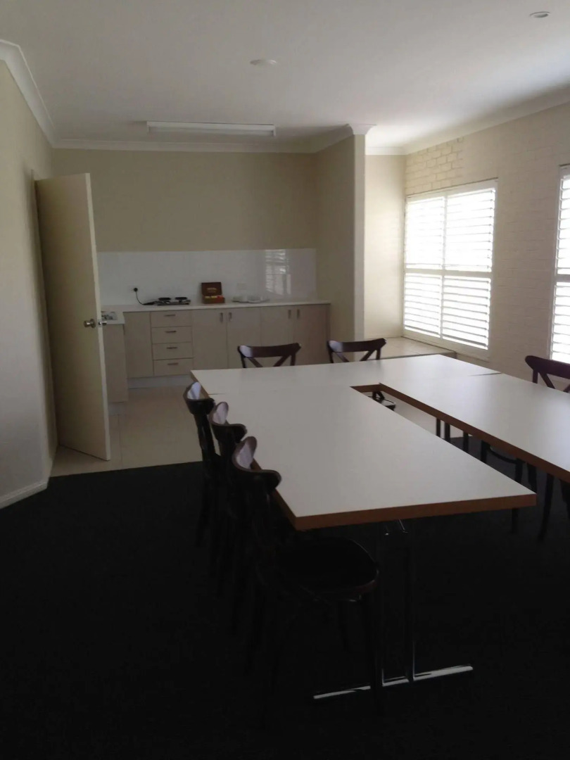 Francis Phillip Motor Inn