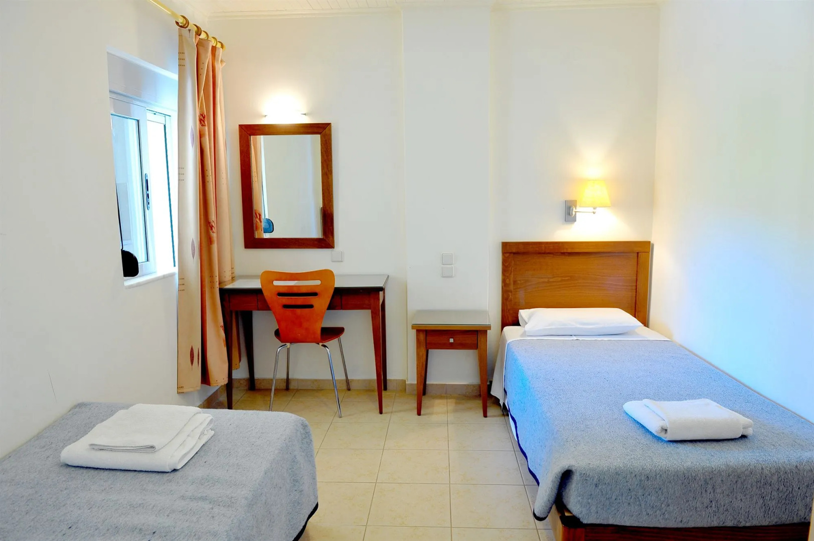 Mirabella Apartments