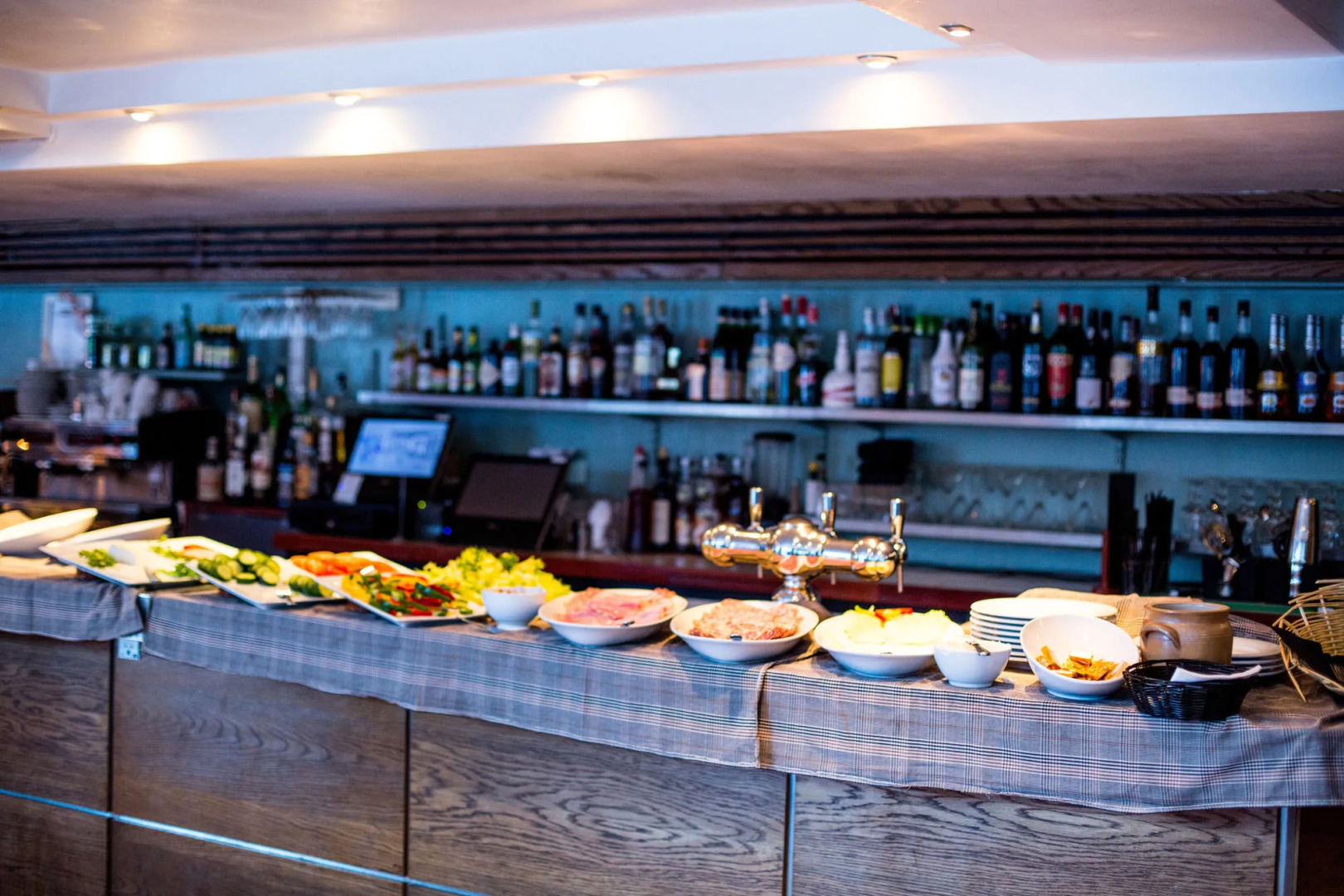 Langley Hotel Victors