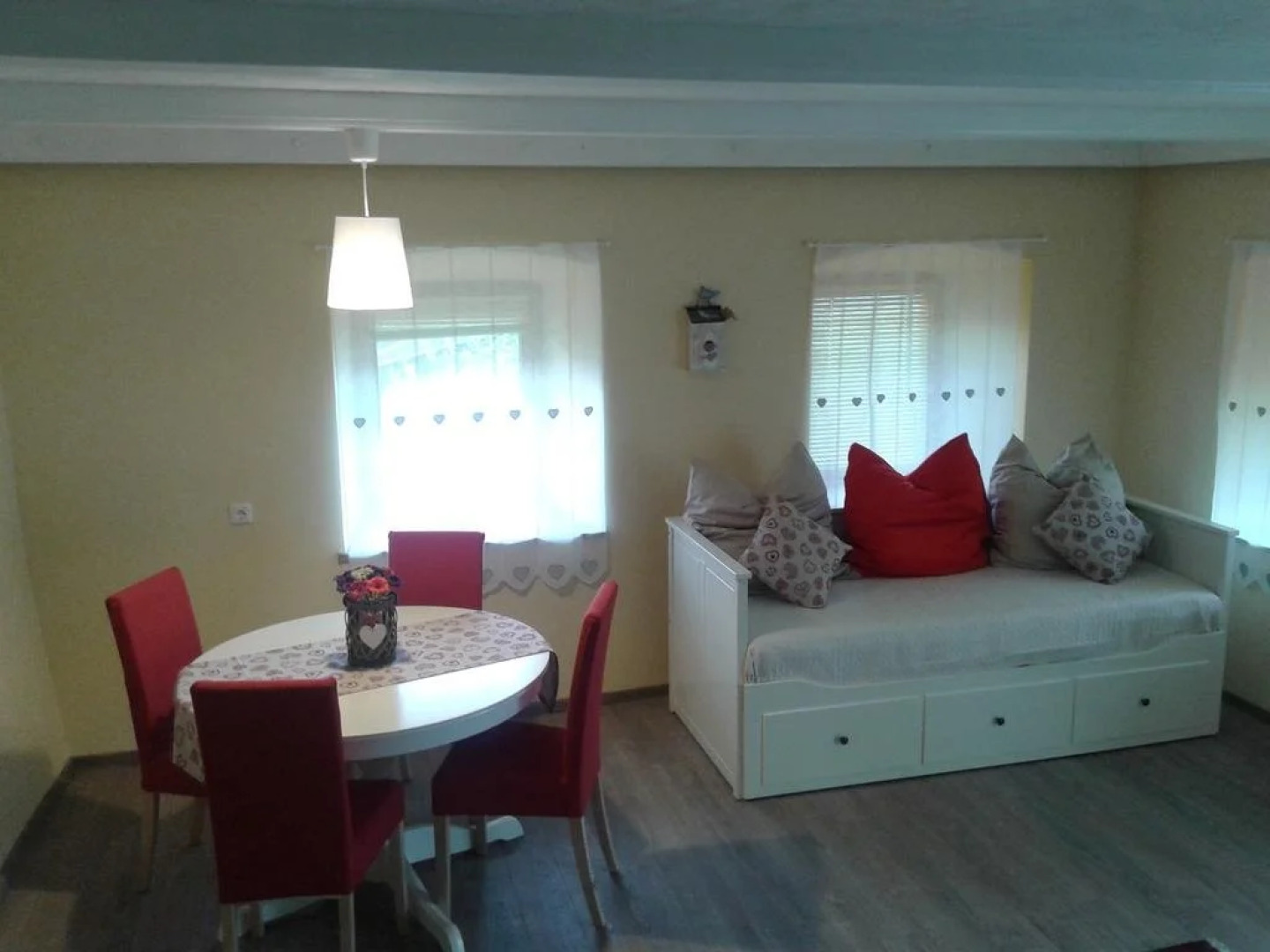 Villa Tora Apartments