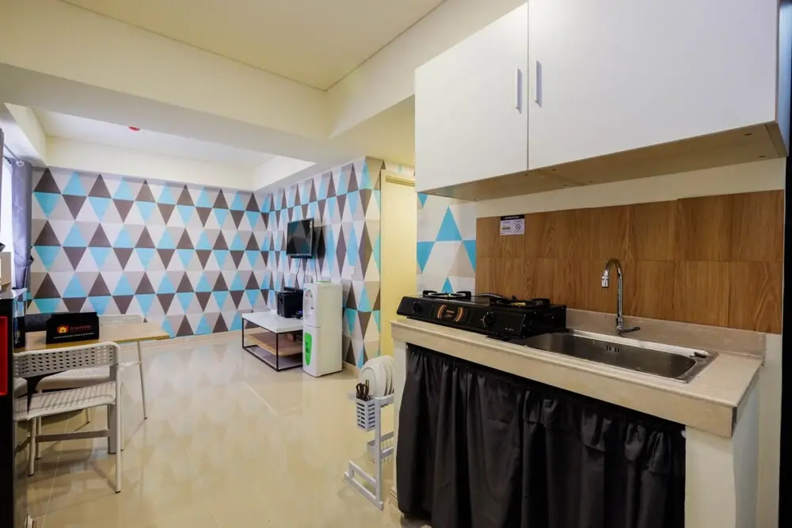 Brand New 2BR Meikarta Apartment