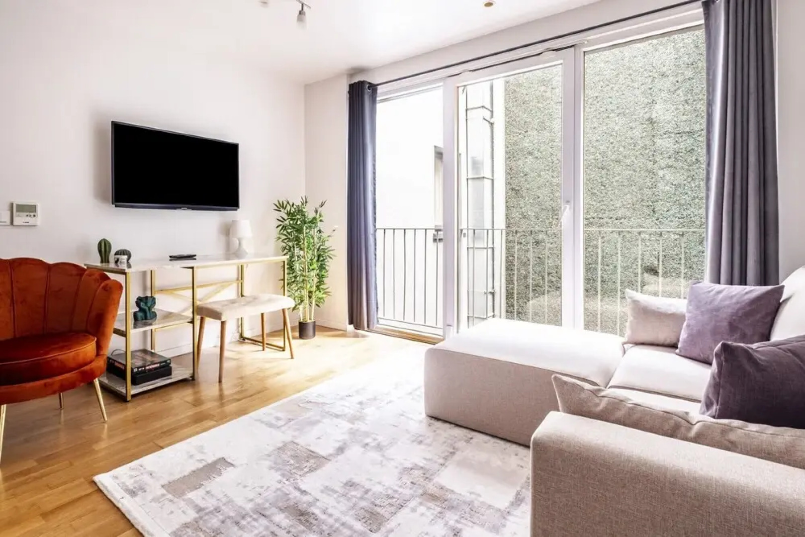 Modern Residence Flat in Gokturk Eyupsultan