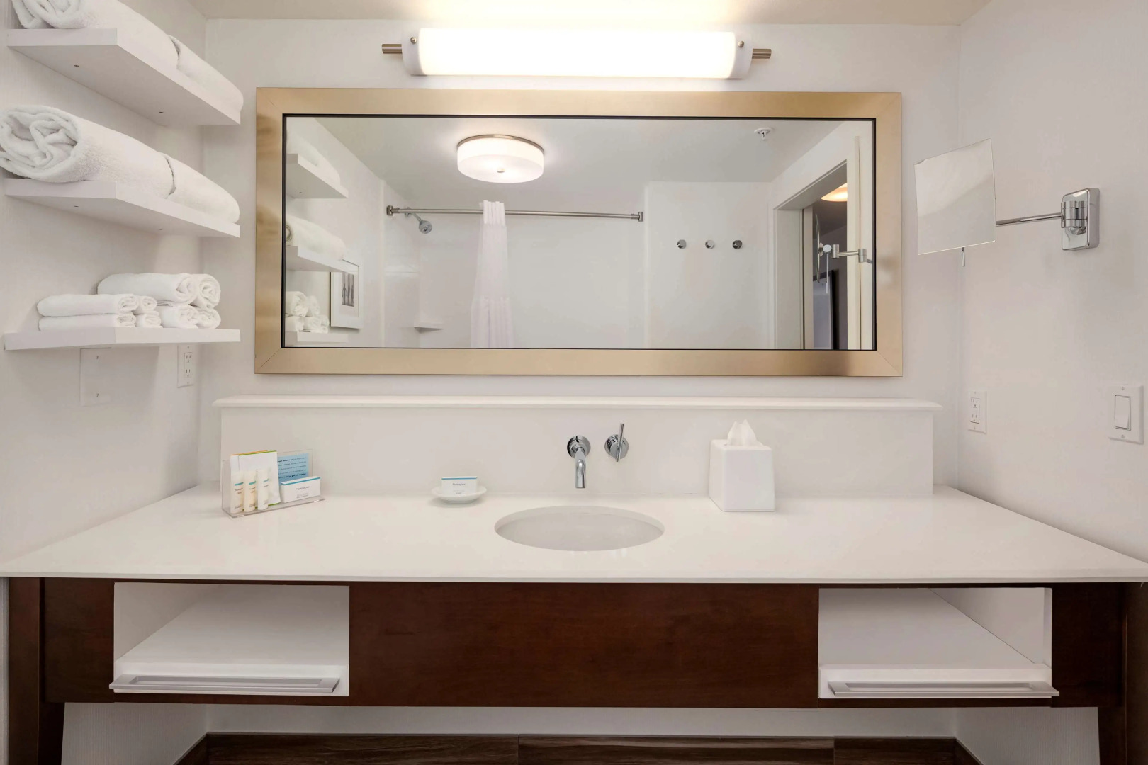 Hampton Inn & Suites Seattle-North/Lynnwood