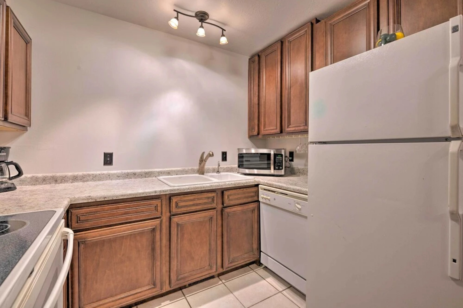 Salt Lake City Area Home <20mi to Snowbird & Alta