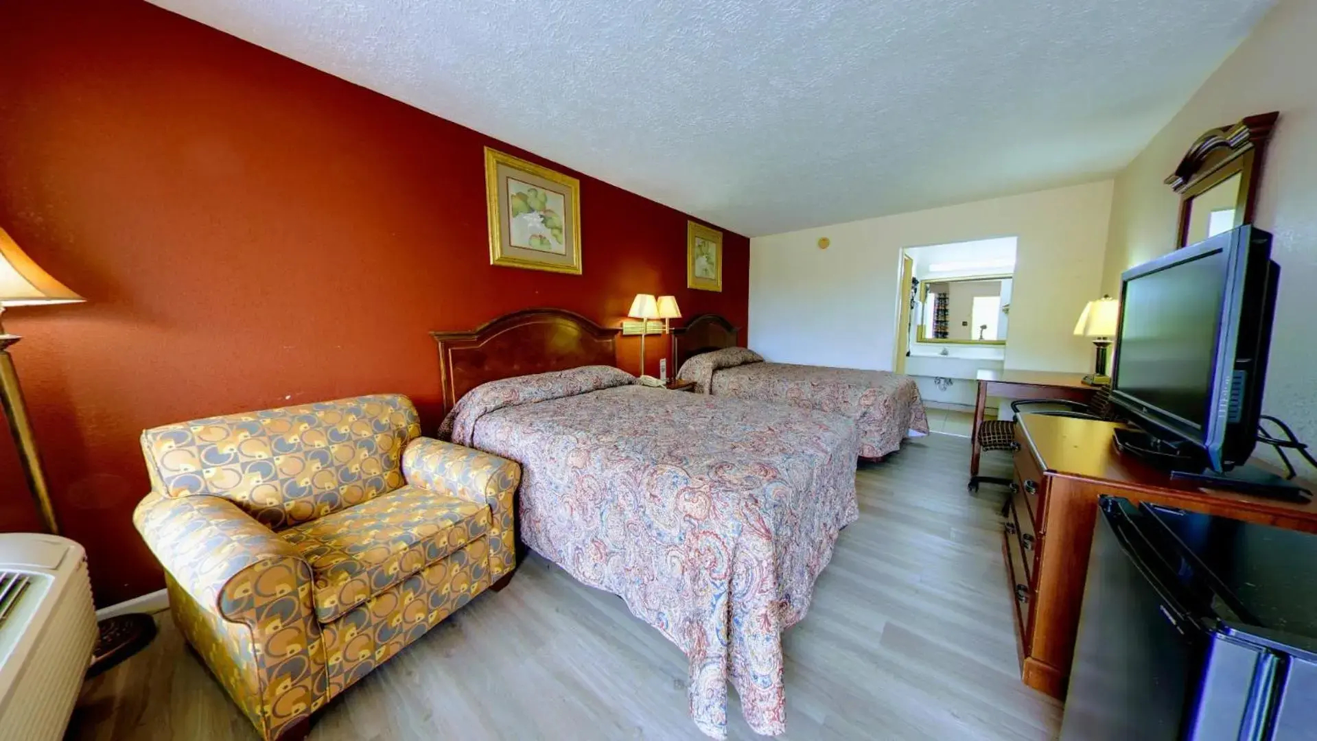 Dahlonega Mountain Inn