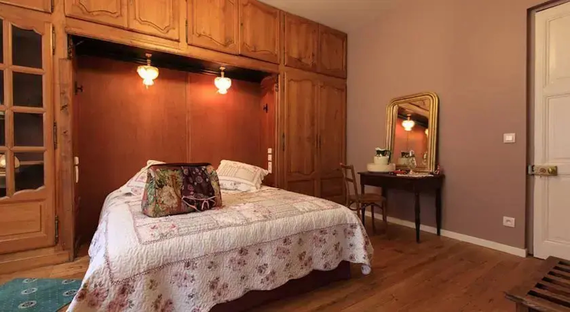 Suivez le Lapin Blanc