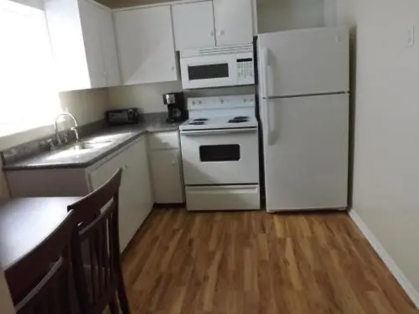 Eamon James Apartments