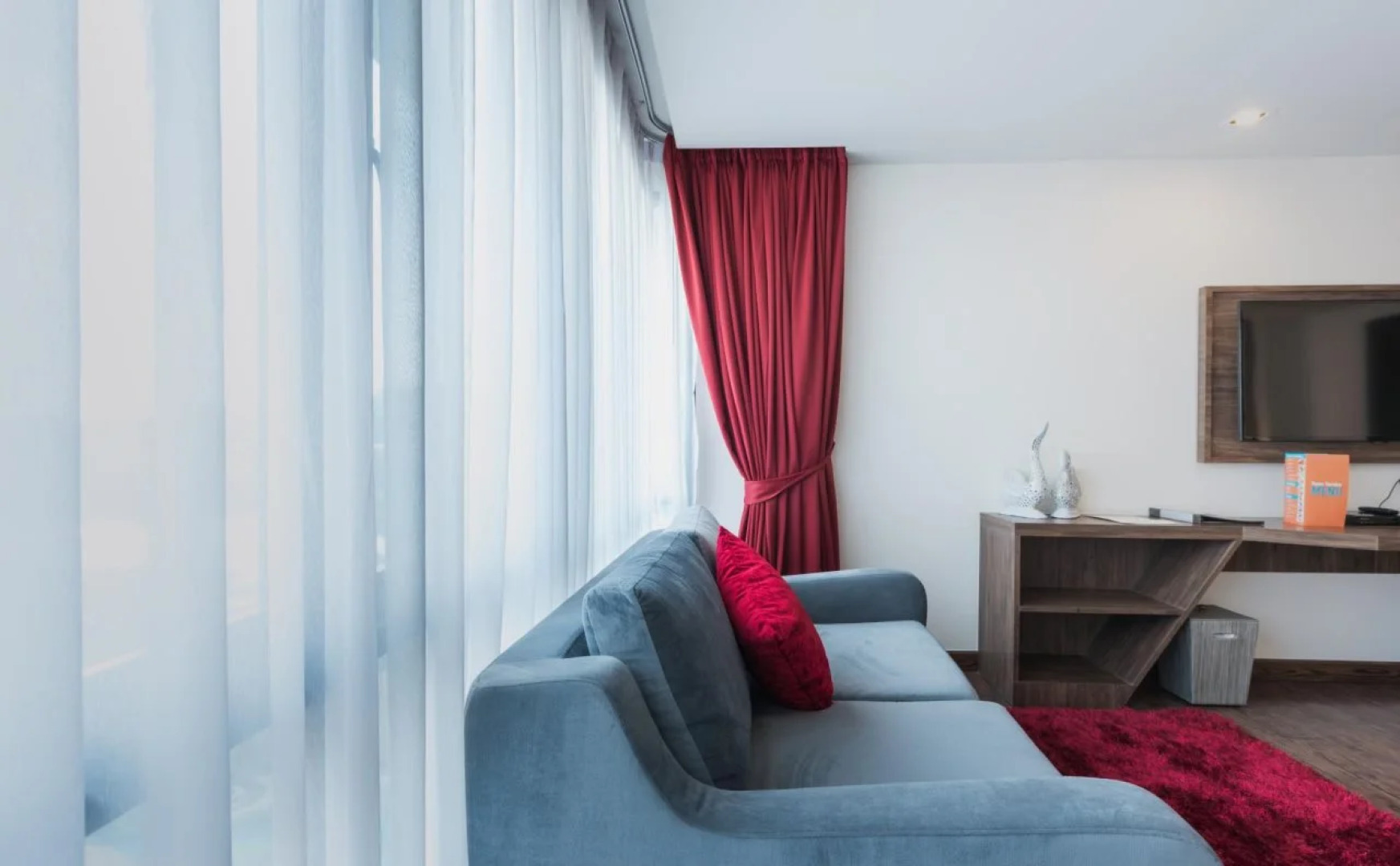 Курортный отель The Beach Heights Resort