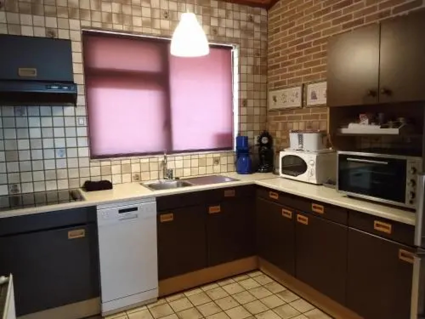 HUIS MARIANNE Bed by the Sea