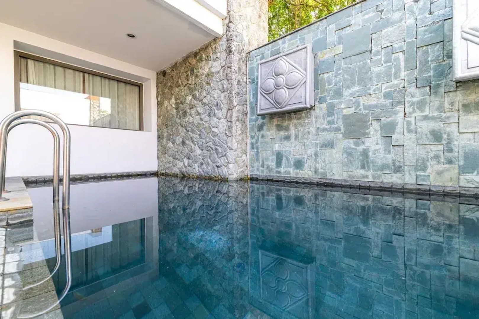 Phuket Moonlit Bay Seaview Resort&Spa