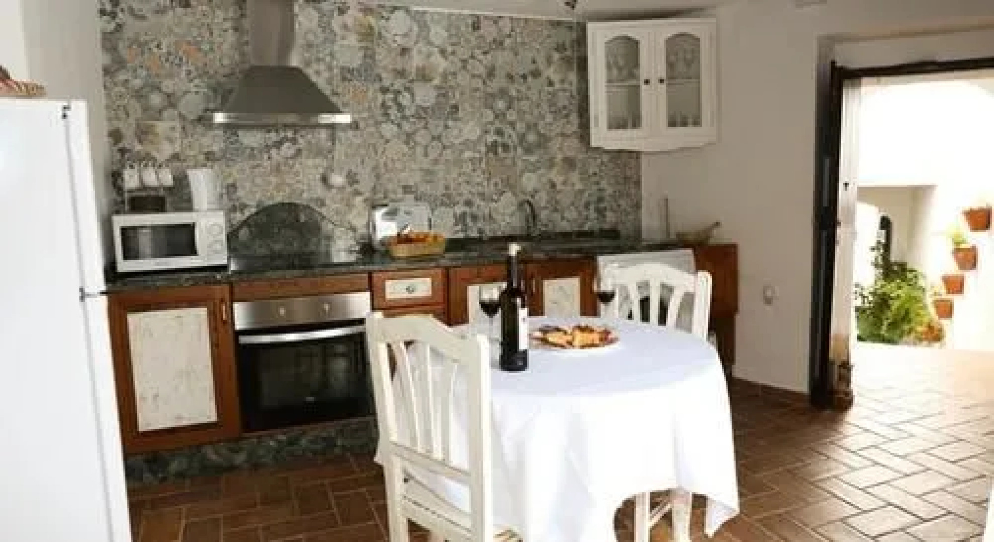 Casa Bodega Triana